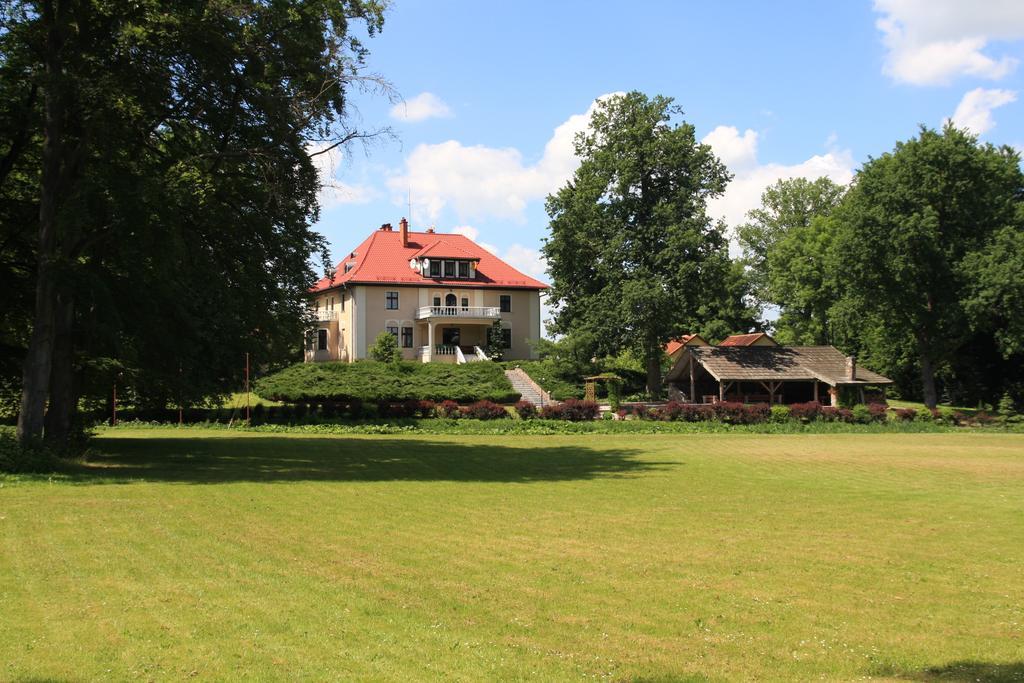 Palac Pozorty Aparthotel Bądki Exterior photo